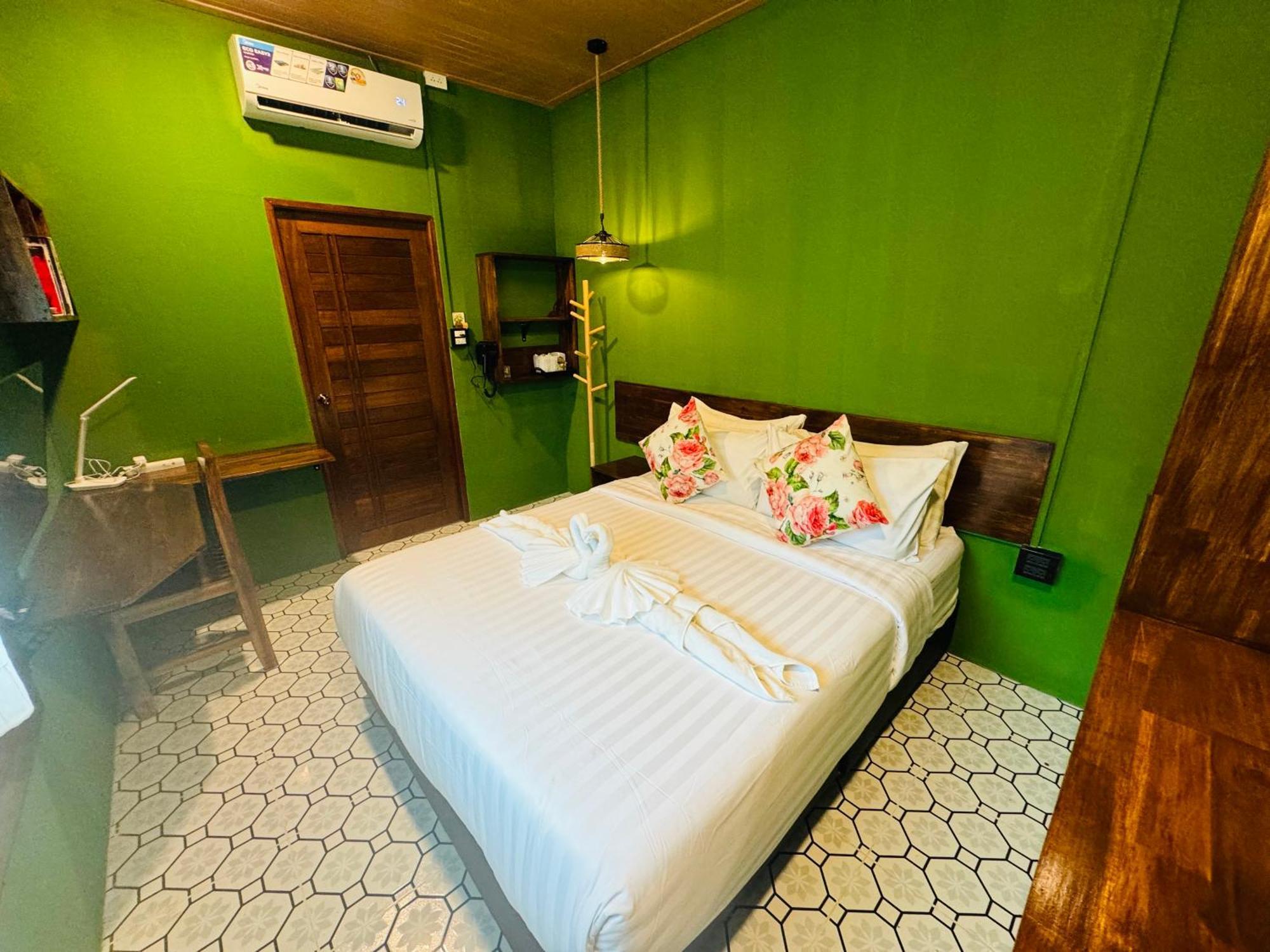 The Bliss Khao Sok Boutique Lodge Khao Sok National Park エクステリア 写真