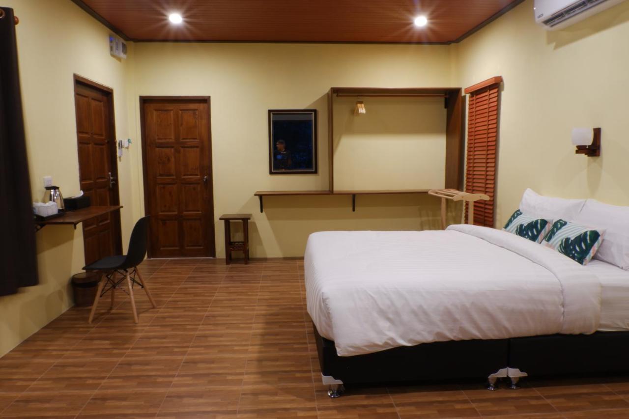 The Bliss Khao Sok Boutique Lodge Khao Sok National Park エクステリア 写真